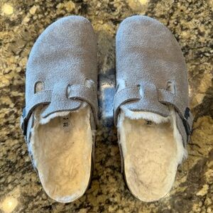 Women’s size 36 Boston Birkenstock Clogs, Gray